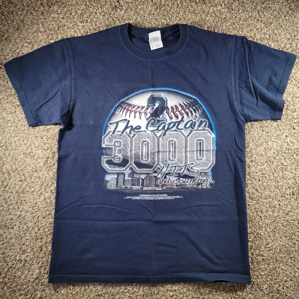 Vintage Derek Jeter "The Captain" 3000 Hits T-Shirt Unisex Size Medium Navy Blue